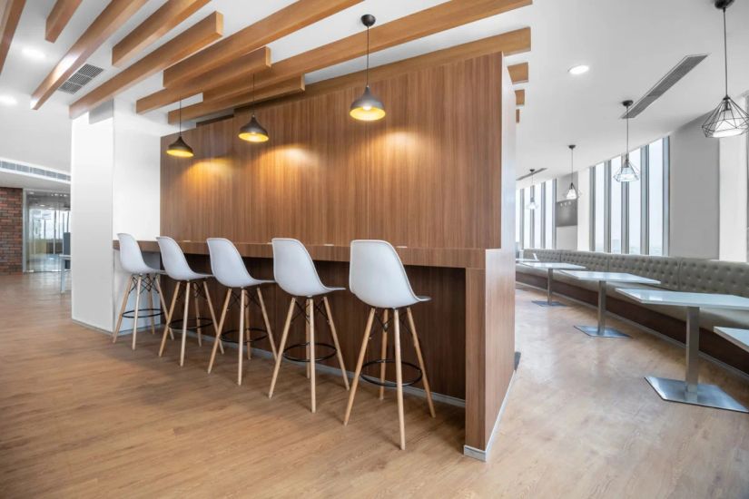 Regus Logix City Center